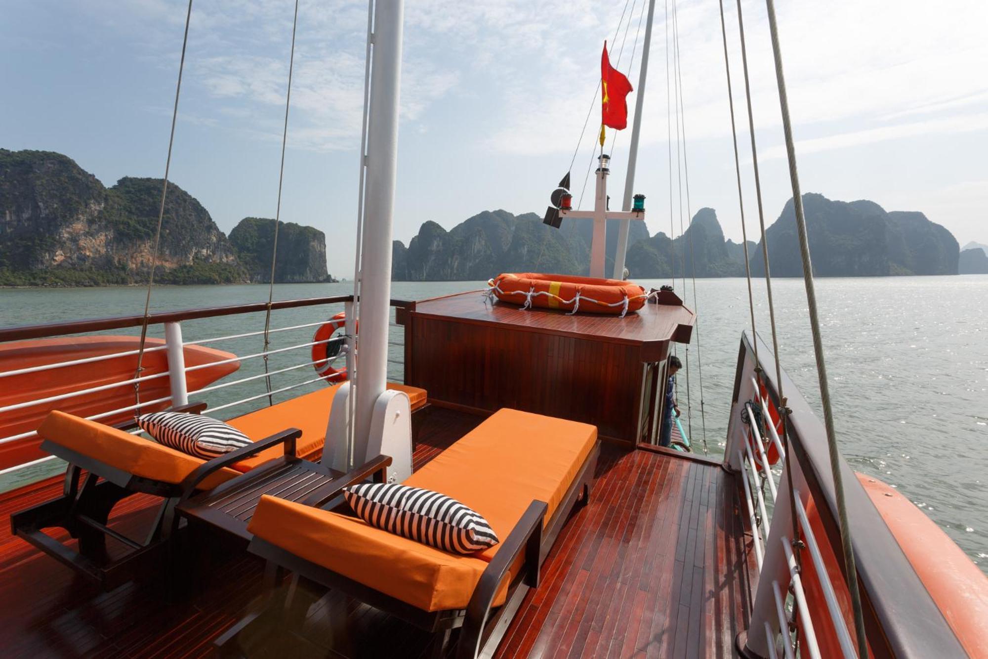 Emeraude Classic Cruises Ha Long Eksteriør billede